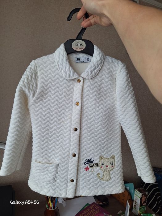 Кардиган 98 , на дівчинку 2-3 роки