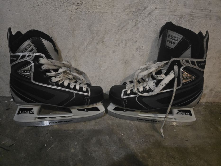 Łyżwy hokejowe dziecięce CCM 292