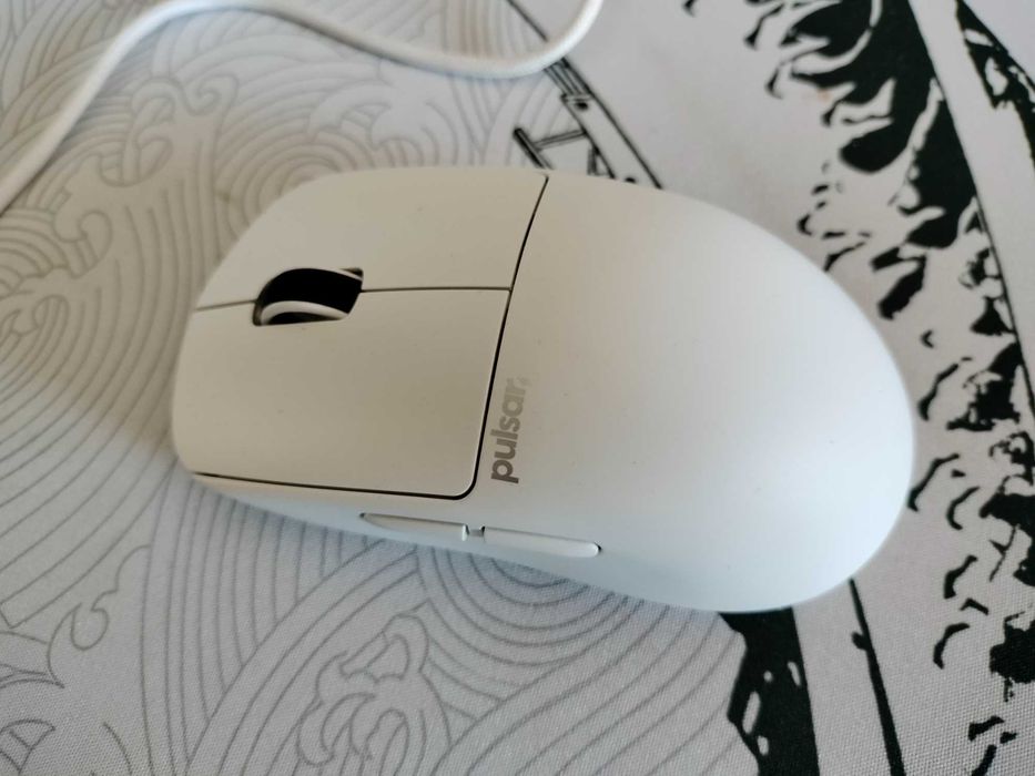 Rato Pulsar Gaming Gears X2 Crazylight - Rato sem fio para jogos, ultraleve, 39 g 32000 dpi, 750 IPS, sensor XS-1, compatível com 8K (Médio, Branco)
