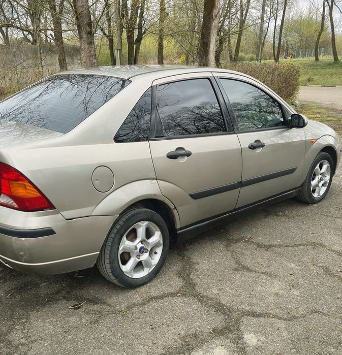 Ford Focus mk1 рейстайл