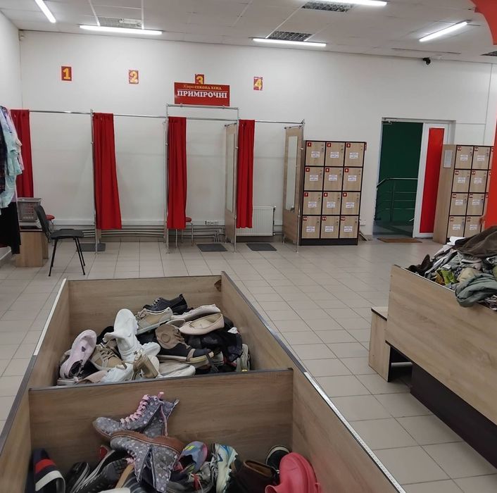 Продаж нежитлового приміщення 408,5 м² — Рожище, вул. Незалежності, 4