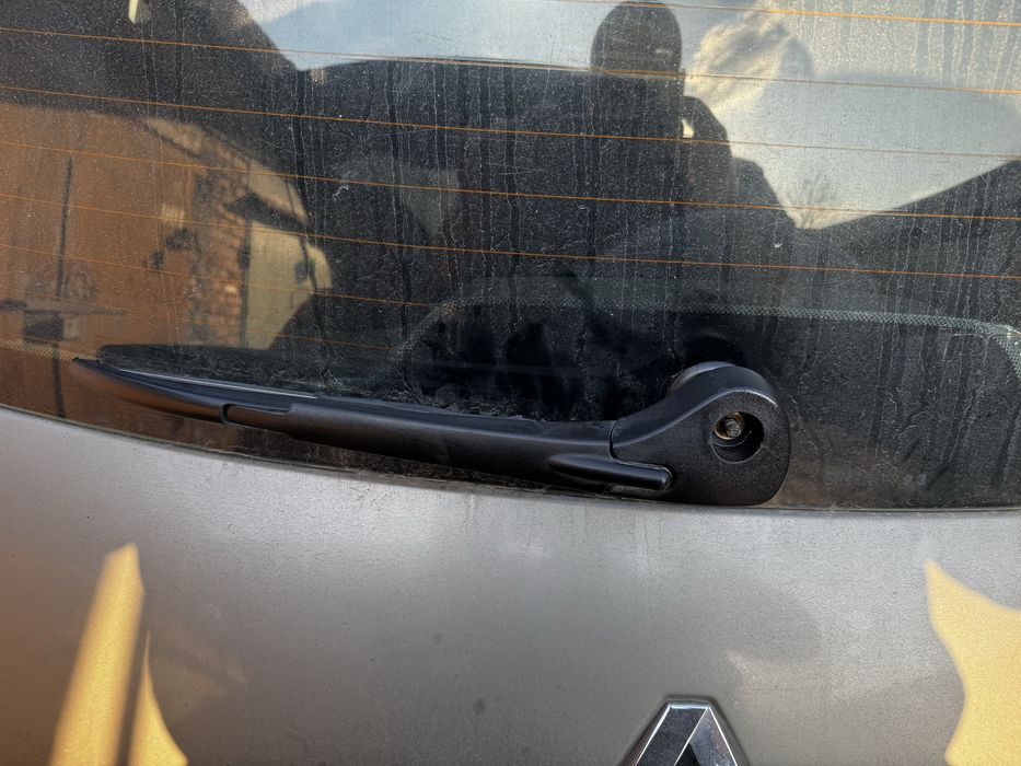 Дворнік, двірник Renault Scenic 2