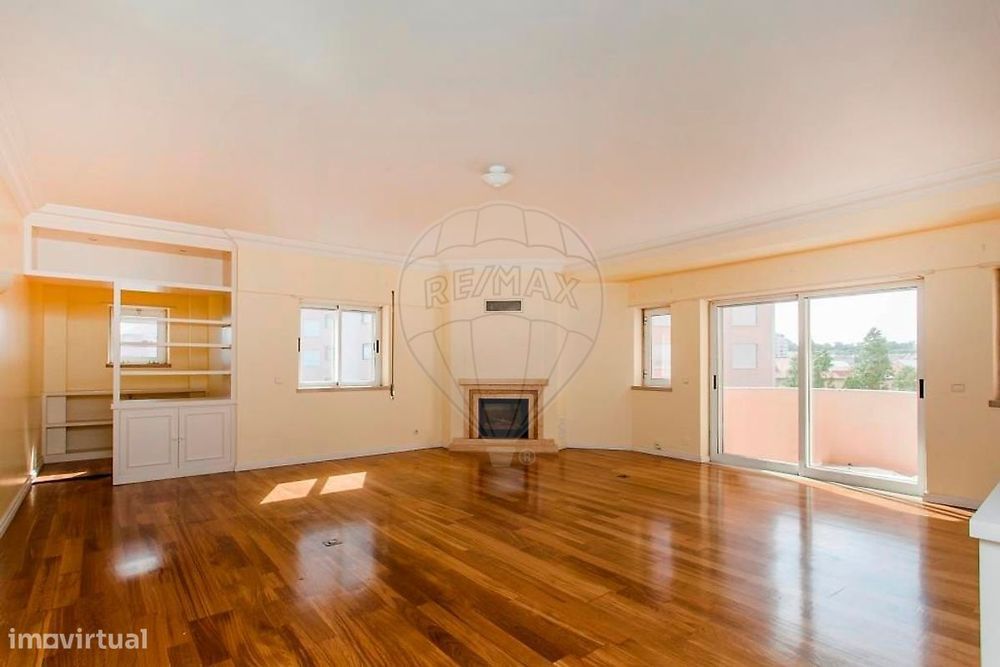 Apartamento T3 para arrendamento