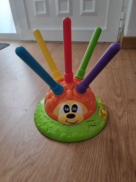 Chicco – Ouriço Gira e Brinca