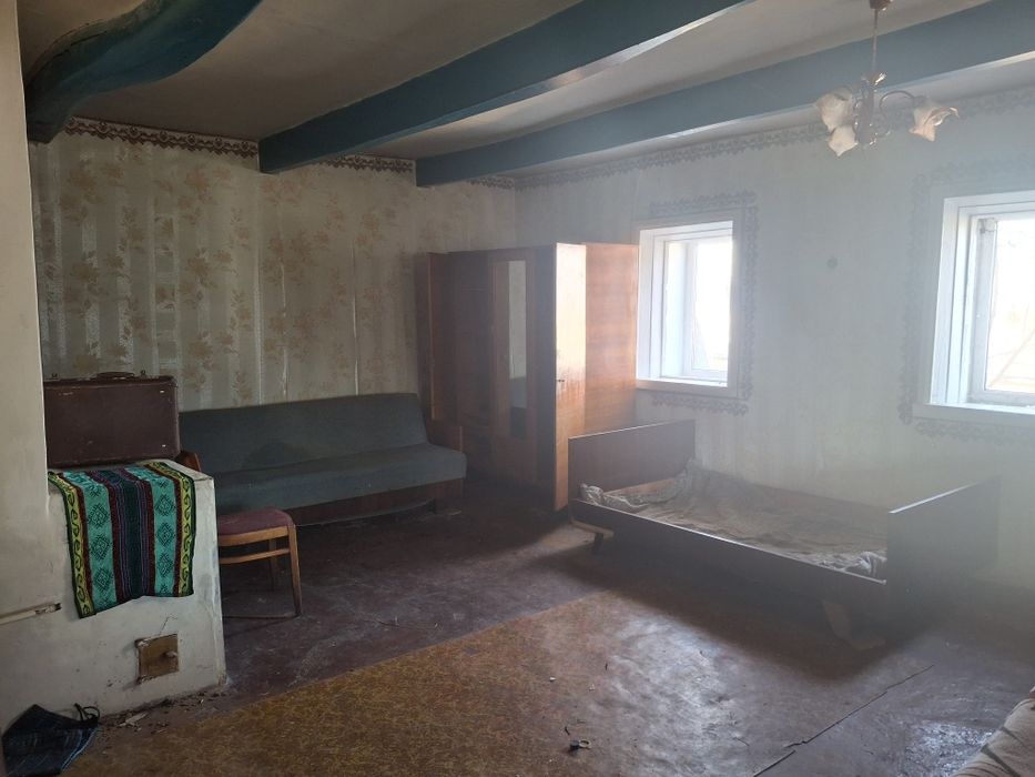 Будинок в селі,ПОРЯД Ліс