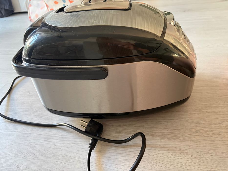 Multicooker redmond