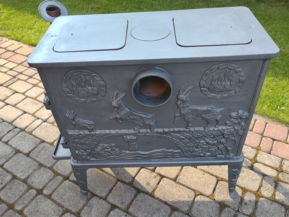 Żeliwny piec wolnostojący Dovre