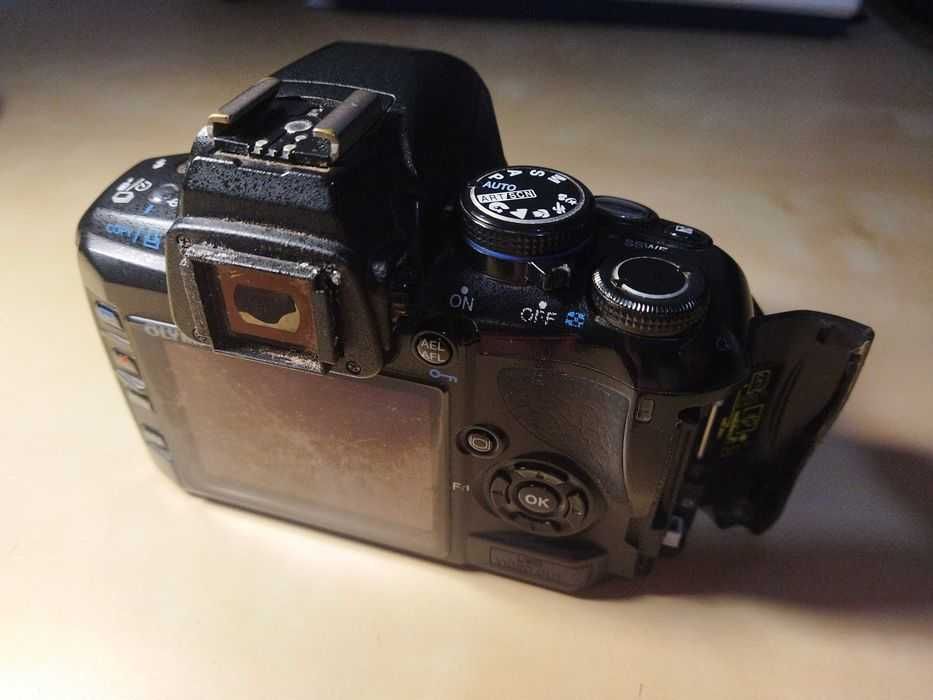 Olympus e-30 e e-450  (avaria/peças)