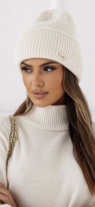 Czapka z wełny najwyższej jakości