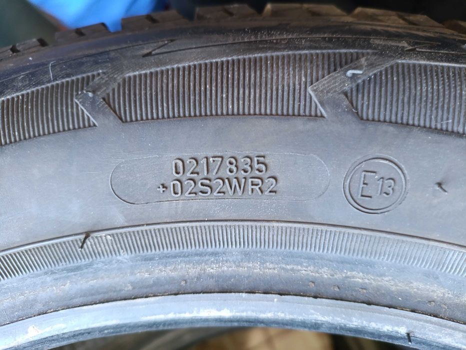 Зимові шини Goodyear UltraGrip Ice+ 185/60 R15 (Пара)