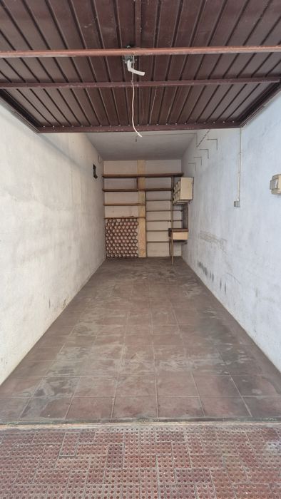Arrenda-se garagem - Centro do Montijo