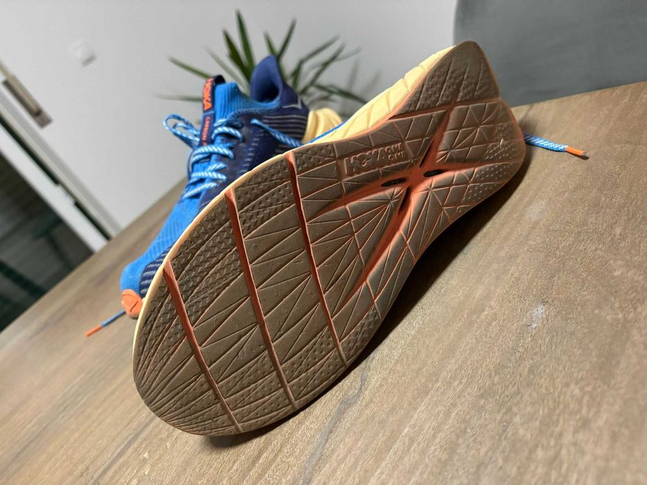 Hoka Carbon X3 Tamanho 42