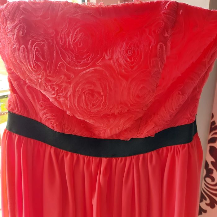 Sukienka długa malinowa