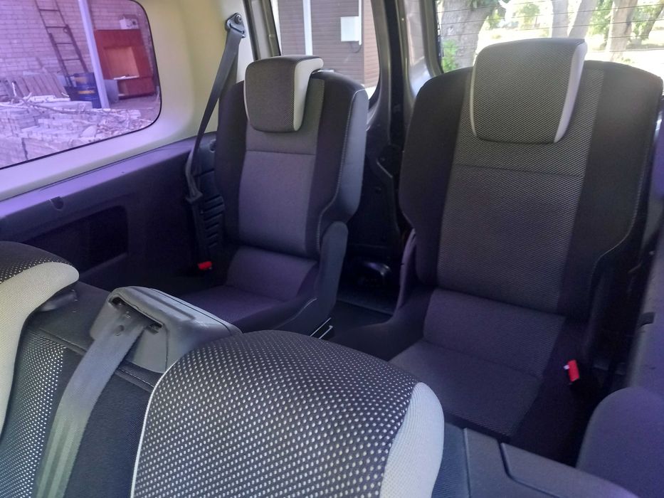 Продам Renault Kengo 2014 року макси база,7 мест