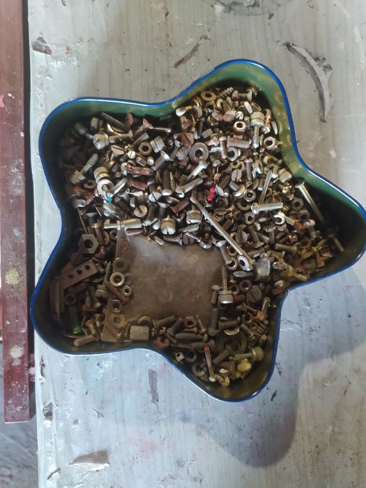 Метизы винты разных размеров от м3