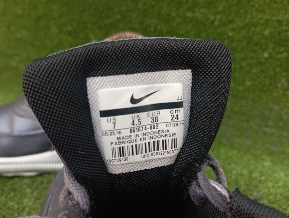 Жіночі кросівки Nike Air Max Thea Metallic Hematite