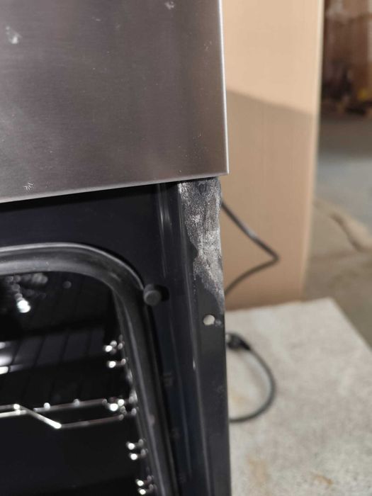 Piekarnik Hisense BI61111AX