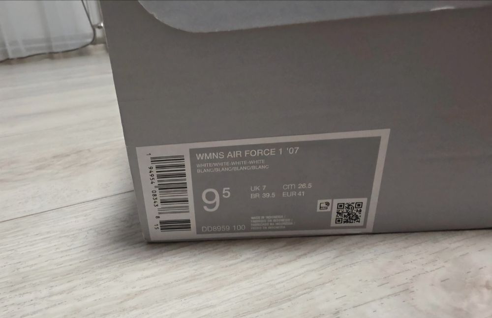 Nike Air Force 1