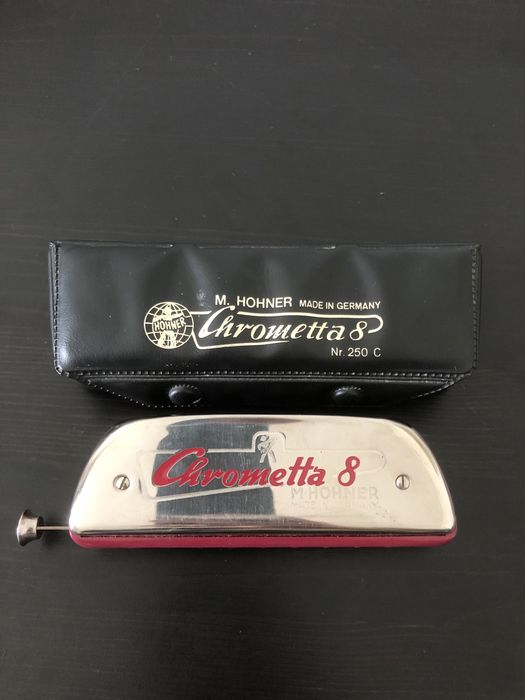 Хроматическая губная гармоника Hohner Chrometta 8 C (Германия)