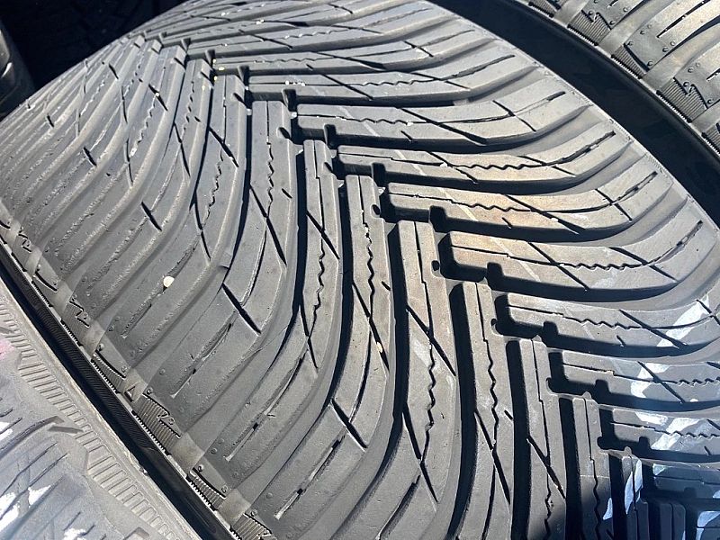 215/40/18 Maxxis Premitra AP3_6mm_2szt_(486)