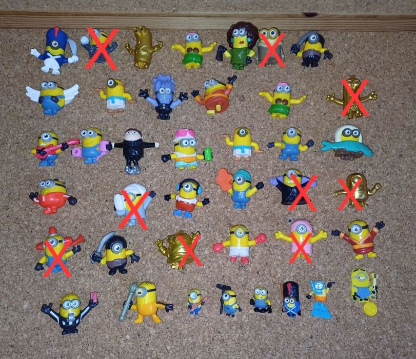 Minions figurines. Each = €2 / Golden = €3 each64585669653506120