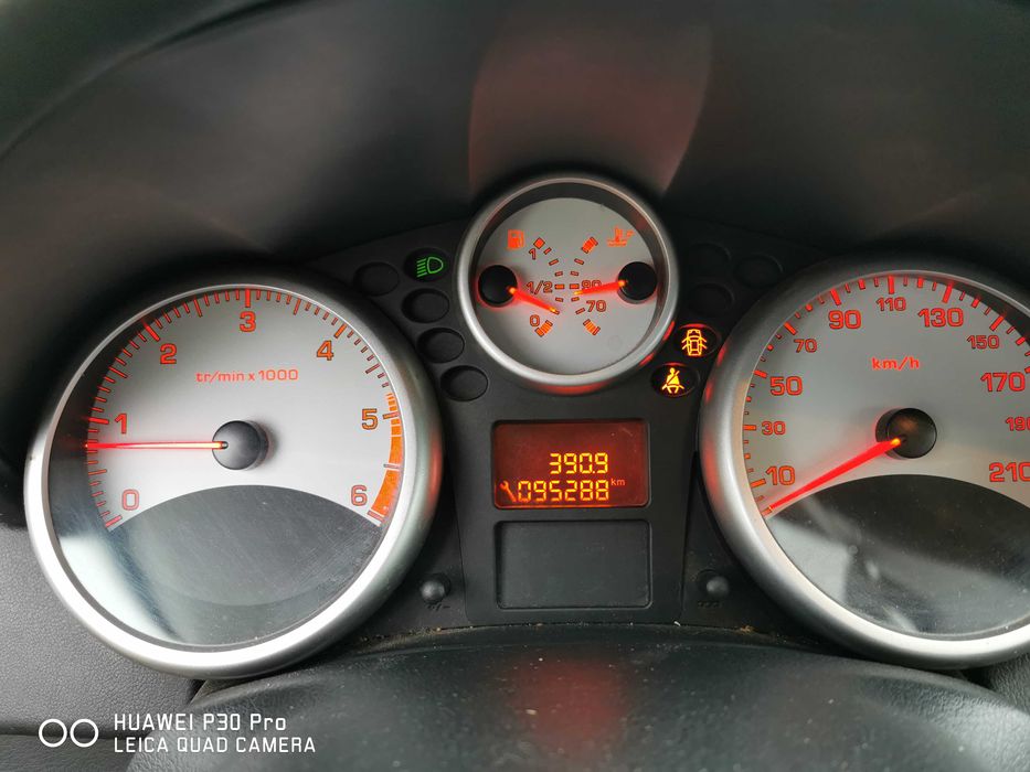 Peugot 207 1.4 HDI Diesel 95.000 przebiegu REZERWACJA DO 23.12