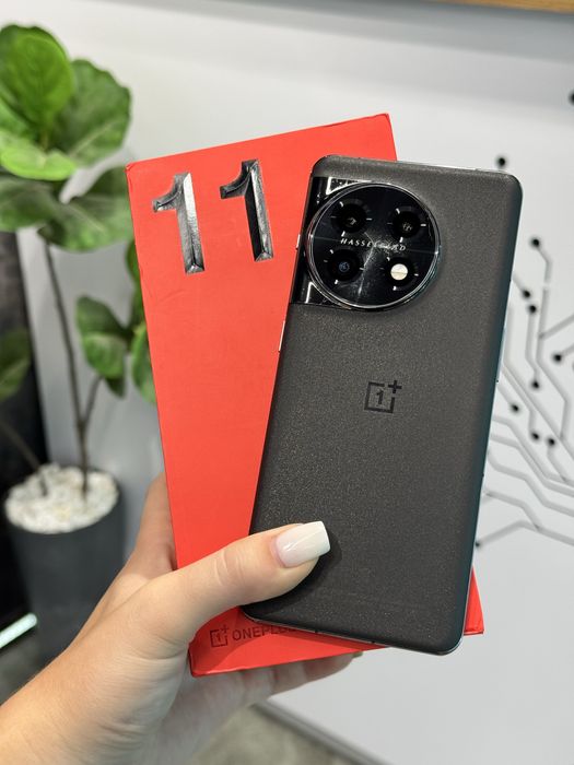 Гарантія • OnePlus 11 5G • 8/128GB • Оплата частинами