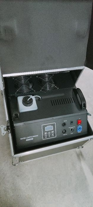 Máquina Fumo Baixo a Água / Profissional 4000W c/2 saídas NOVO