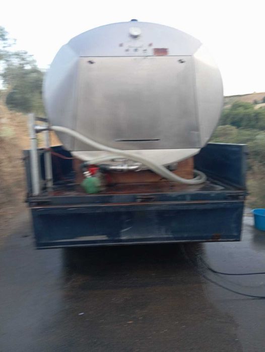 Mitsubishi Canter  Camião Cisterna