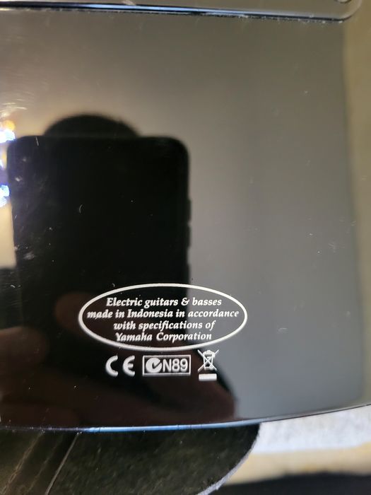 YAMAHA+LINE 6+підставка