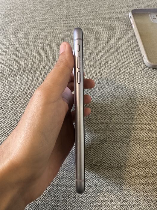 Iphone 11 lilas com 128GB Roxo / lilás