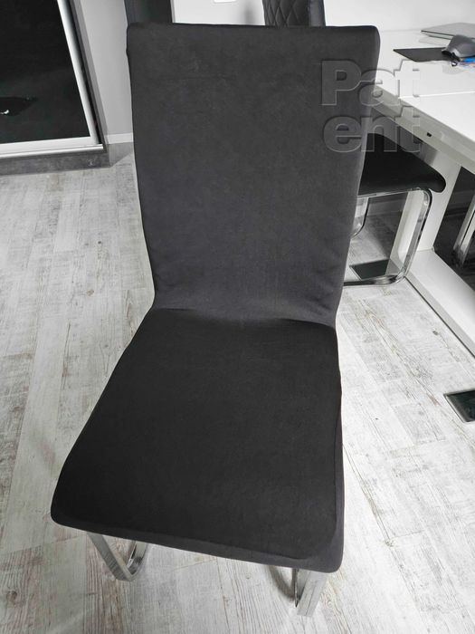 Czarne uniwersalne elastyczne pokrowce na krzesła 4 sztuki komplet