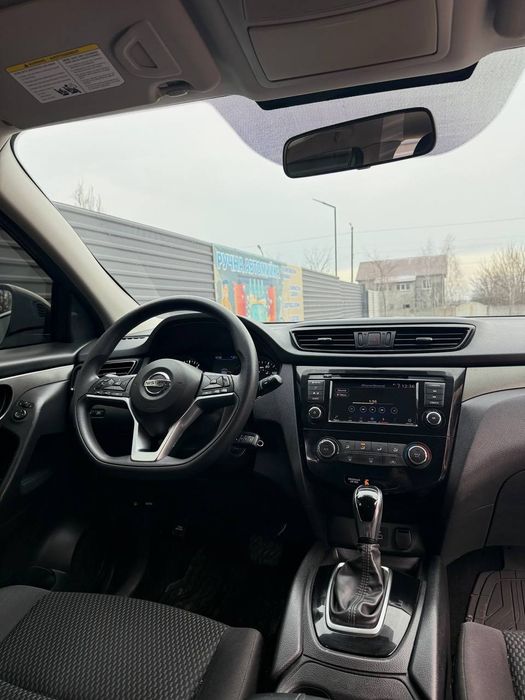 Nissan Rogue S 2.0 2019
2.0 бензин
Повний привід AWD
Пробіг 104 000 км