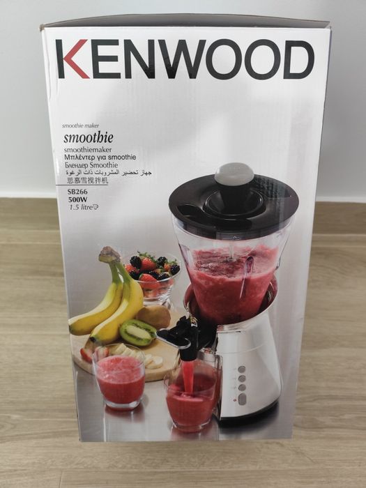 Liquidificador Kenwood com torneira