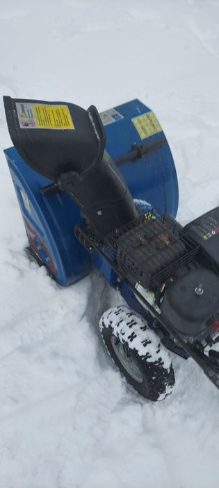 Odśnieżarka spalinowa