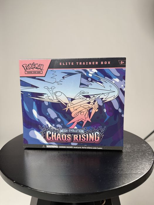 Chaos Rising etb Pokemon