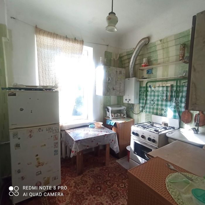 1к,2 поверх ,жилий стан