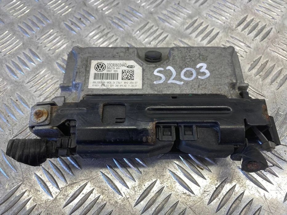 KOMPUTER STEROWNIK SILNIKA VW POLO FABIA IBIZA 1.4 16V 03C906024AD