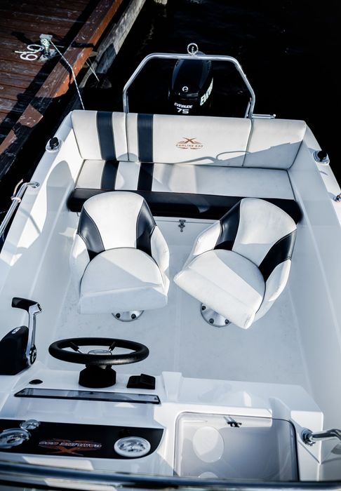 Łódź motorowa CAMLINE 530