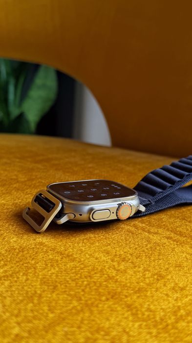 Apple Watch Ultra 2 (49mm) - Como Novo