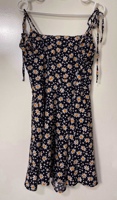 Vestido floral daisies preto curto, Shein, 38