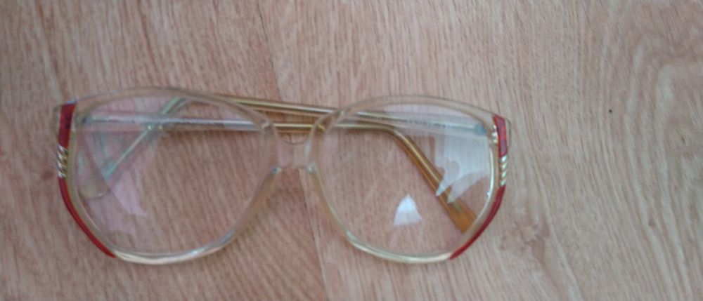 Okulary damskie plusy