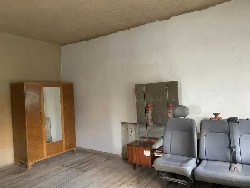 продам будинок 3 кімнати мкр Мирний