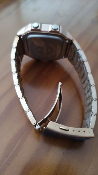 Relógio de pulso Dourado