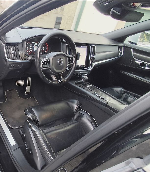 Volvo V90 D5 R-Design AWD (Nova) aceito retoma