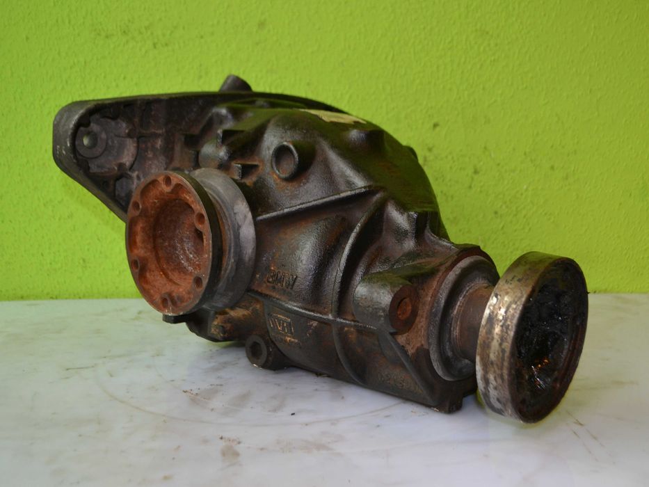 Dyferencjał Dyfer Tył BMW 525D E39   2.35