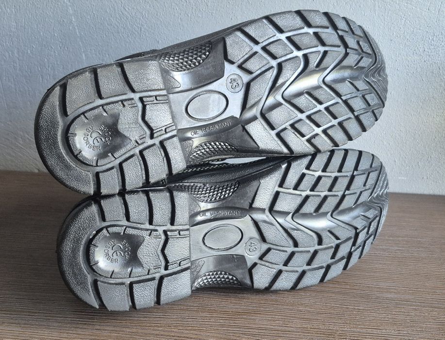 Buty robocze BLUEWEAR S1P SRC rozmiar 43 Nowe