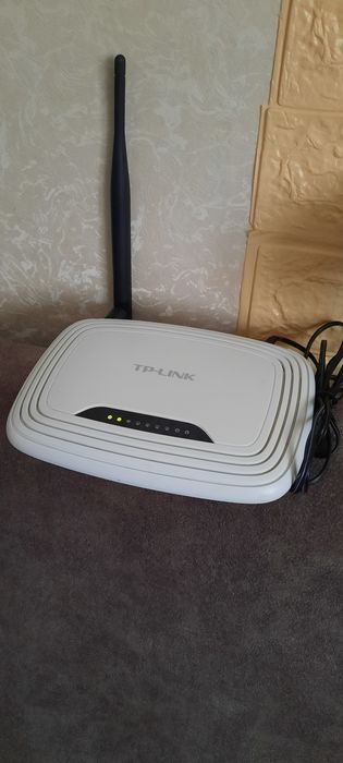Роутер TP-Link WR741ND