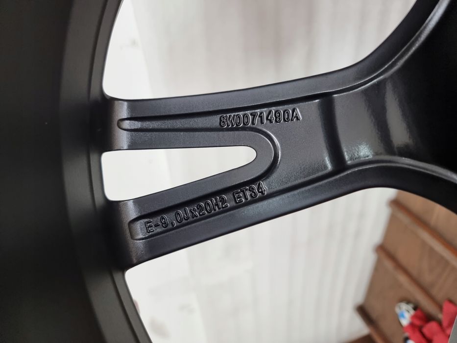 Nowe Oryginalne Felgi Audi 20 Cali Bikolor A4 B9 A5 F5 A7 A8 D4 D5