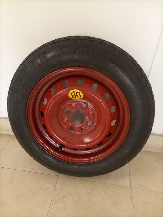 Pneu suplente FIAT com jante, novo